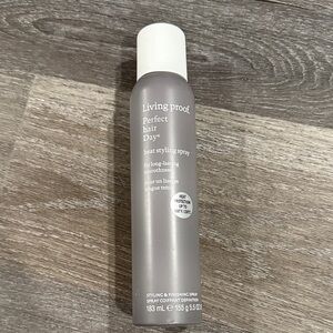 Living Proof Perfect Hair Day Heat Styling Spray